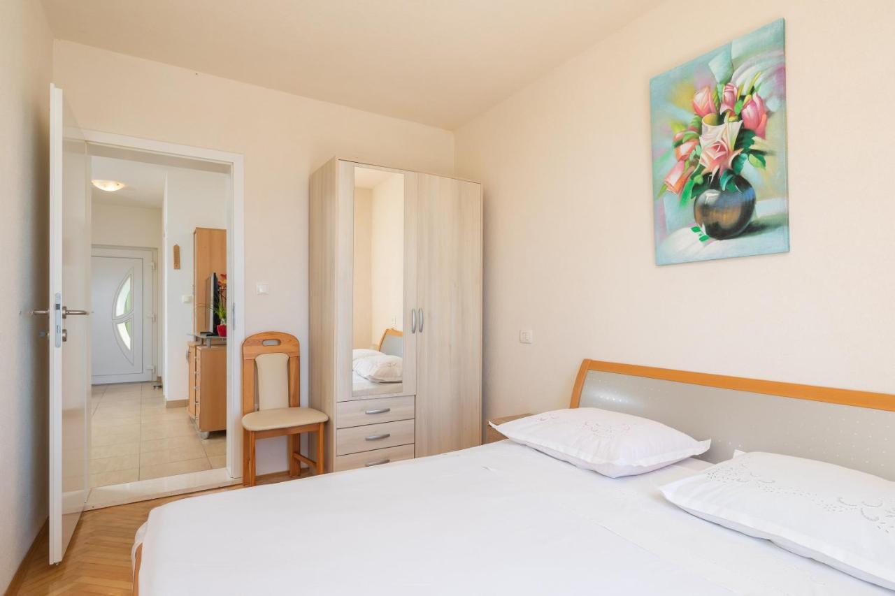 Adriatic Beach Suites Omis Exterior photo